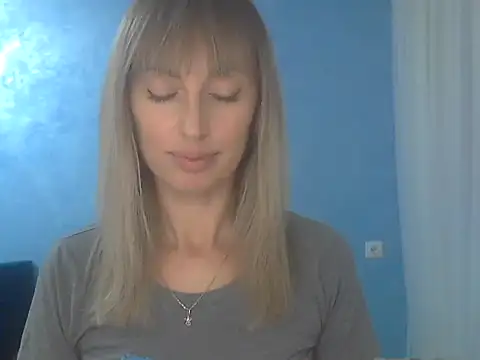 EffectMaya online show from 11/21/25, 06:29