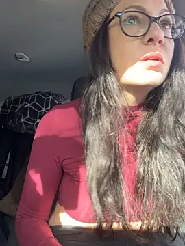 BeautifulMesss online show from 12/15/25, 04:24