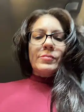 BeautifulMesss online show from 11/09/25, 03:16