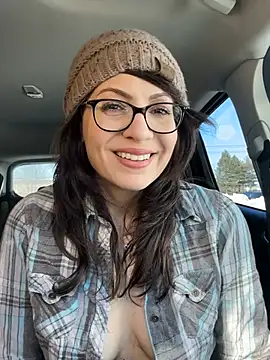 BeautifulMesss online show from 02/05/26, 04:58