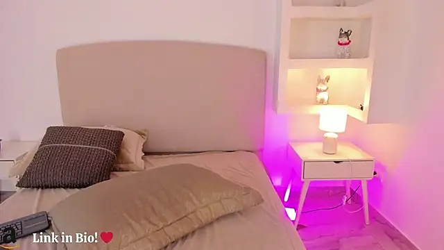 nathalynbarnes online show from 01/05/26, 05:27