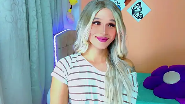 TaylorMon online show from 10/28/25, 01:17