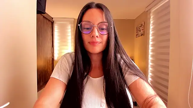 anabel 025 online show from 09/17/25, 05:15