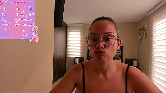 Snapshot of anabel_025 chatting on 06/16/26, 05:24 anabel 025 online show from 06/16/26, 05:24