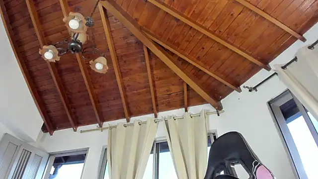 IsaFontanna online show from 02/11/26, 11:04