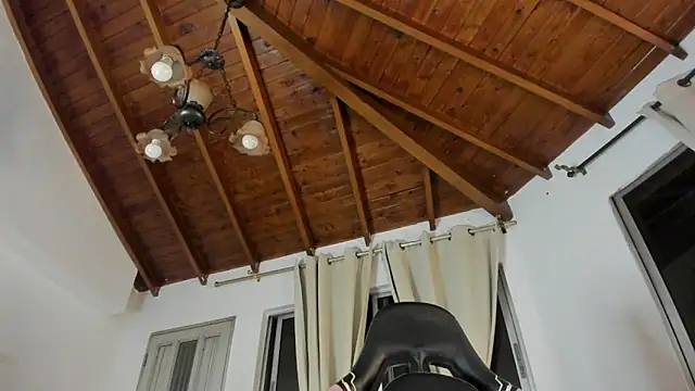 IsaFontanna online show from 03/23/26, 07:52