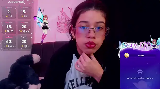 Snapshot of ily_bea chatting on 02/14/25, 01:13 ily bea online show from 02/14/25, 01:13