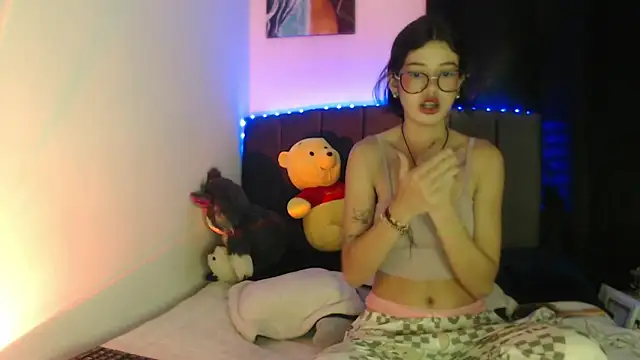 ily bea online show from 04/12/26, 01:20