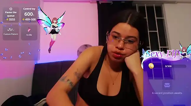 Snapshot of ily_bea chatting on 12/23/24, 03:50 ily bea online show from 12/23/24, 03:50