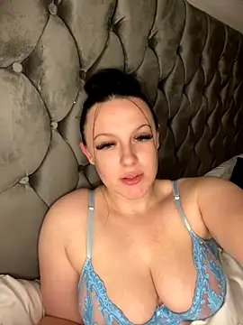 riri bstvx online show from 11/06/25, 08:46