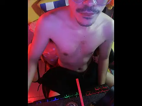 cloudyth1994 online show from 01/06/26, 09:19