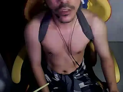 cloudyth1994 online show from 02/25/25, 08:32