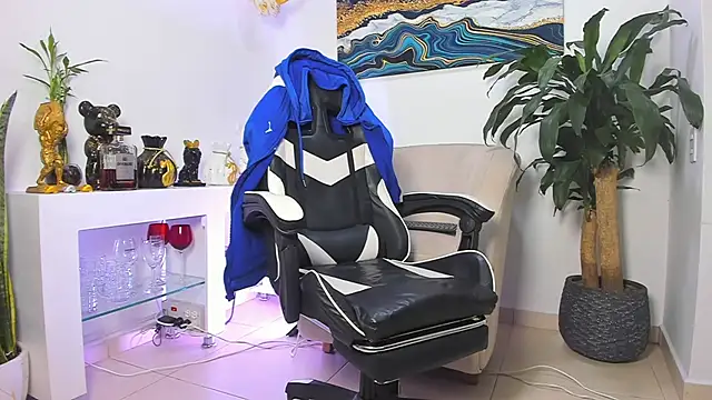 Snapshot of Johnnygrayson1 chatting on 02/10/26, 12:31 Johnnygrayson1 online show from 02/10/26, 12:31