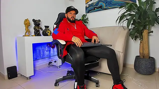 Snapshot of Johnnygrayson1 chatting on 01/14/26, 12:14 Johnnygrayson1 online show from 01/14/26, 12:14