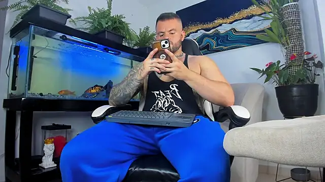 Johnnygrayson1 online show from 06/12/26, 01:36