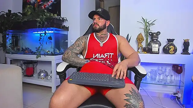 Snapshot of Johnnygrayson1 chatting on 02/04/26, 01:44 Johnnygrayson1 online show from 02/04/26, 01:44