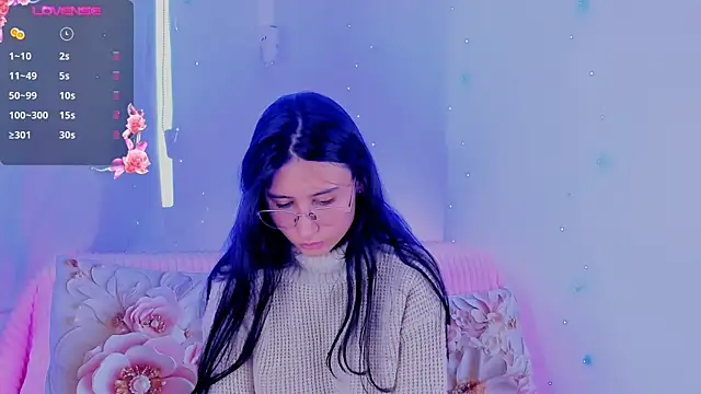 Snapshot of NayeCloud chatting on 02/24/26, 04:19 NayeCloud online show from 02/24/26, 04:19