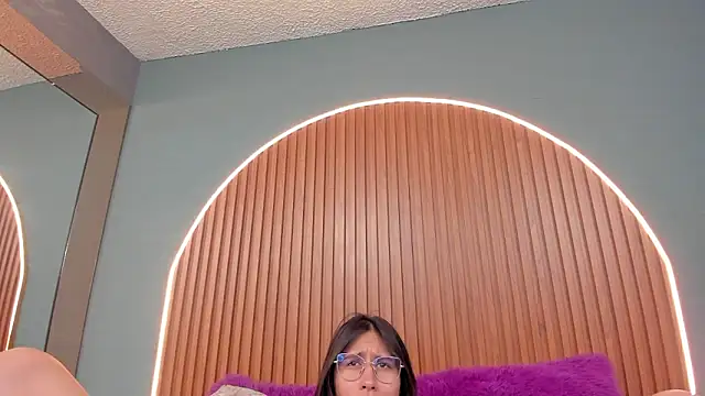 Snapshot of NayeCloud chatting on 02/03/26, 06:22 NayeCloud online show from 02/03/26, 06:22