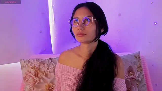 NayeCloud online show from 03/13/26, 06:57