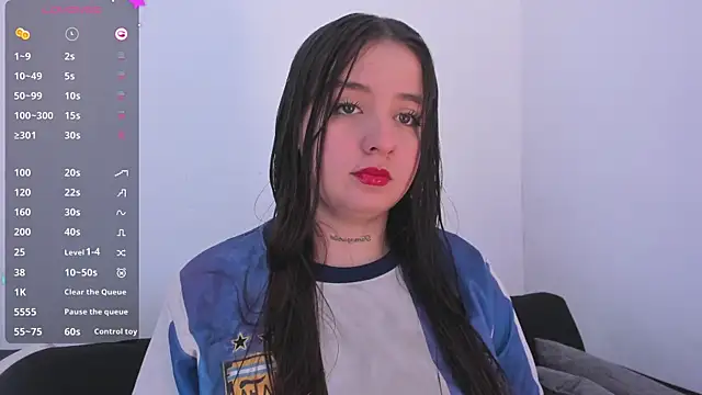 Sabrina Lennox online show from 06/18/26, 06:13