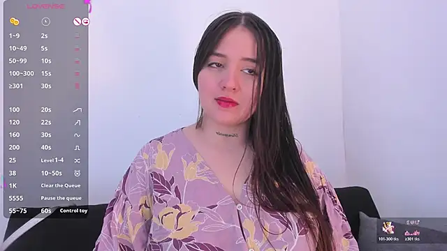 Sabrina Lennox online show from 06/17/26, 06:29