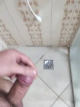 Snapshot of carvalhesco chatting on 09/21/25, 05:56 carvalhesco online show from 09/21/25, 05:56