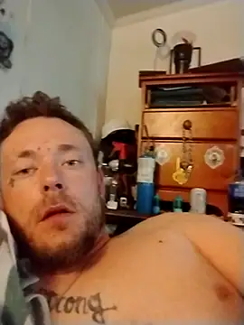 Snapshot of dadyyD95 chatting on 04/10/26, 12:23 dadyyD95 online show from 04/10/26, 12:23