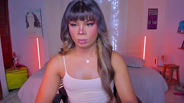 CuteRomi online show from 10/01/25, 06:07