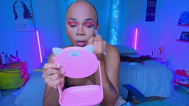 CuteRomi online show from 09/27/25, 03:45