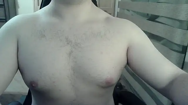 Snapshot of Himbo_fox chatting on 06/18/26, 08:57 Himbo fox online show from 06/18/26, 08:57