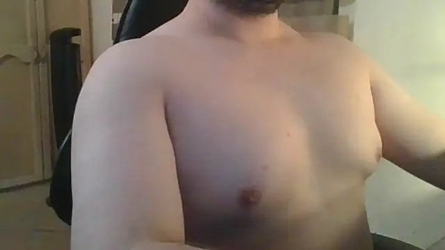 Snapshot of Himbo_fox chatting on 07/08/26, 03:19 Himbo fox online show from 07/08/26, 03:19