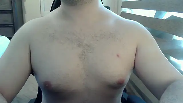 Snapshot of Himbo_fox chatting on 06/22/26, 10:51 Himbo fox online show from 06/22/26, 10:51
