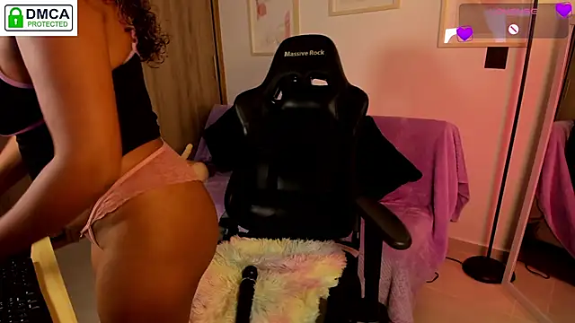 aleja montiel   online show from 11/06/25, 12:42