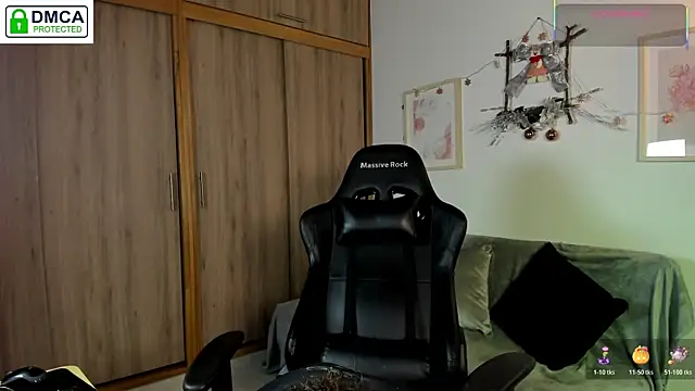 aleja montiel   online show from 12/03/25, 12:59