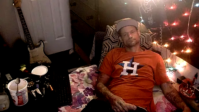 Snapshot of TheOneYouLove69 chatting on 02/07/26, 09:12 TheOneYouLove69 online show from 02/07/26, 09:12