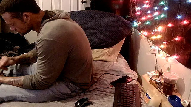 TheOneYouLove69 online show from 01/05/26, 07:39