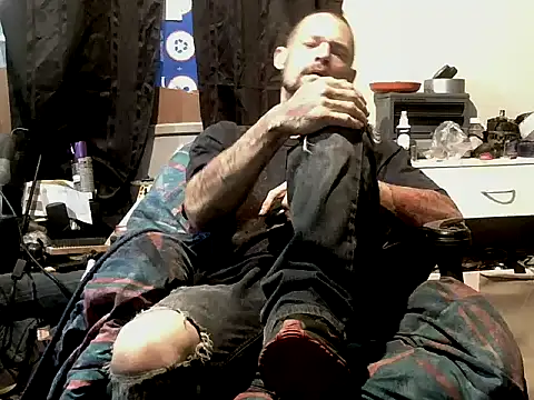 TheOneYouLove69 online show from 07/17/26, 04:48