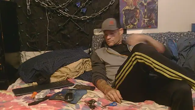 TheOneYouLove69 online show from 11/10/25, 07:41