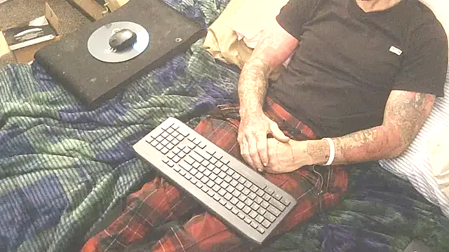 TheOneYouLove69 online show from 03/15/26, 12:50