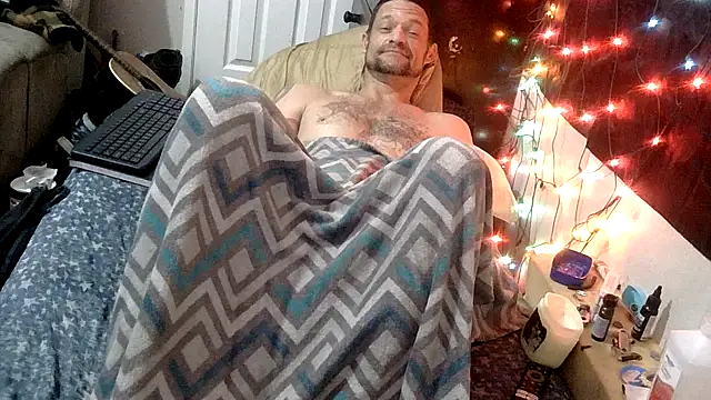 Snapshot of TheOneYouLove69 chatting on 01/17/26, 11:36 TheOneYouLove69 online show from 01/17/26, 11:36