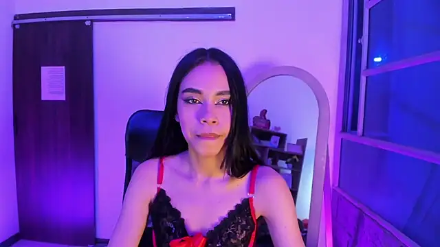 Jasmin Skinny online show from 10/15/25, 02:54
