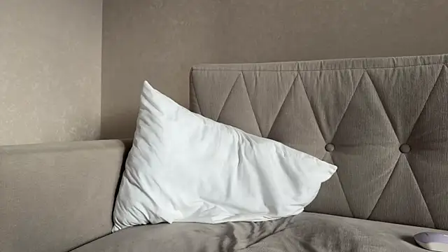 weshycouple online show from 05/19/26, 02:40