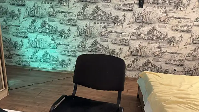 weshycouple online show from 09/17/25, 07:16