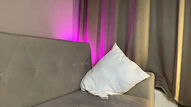 weshycouple online show from 04/05/26, 03:02