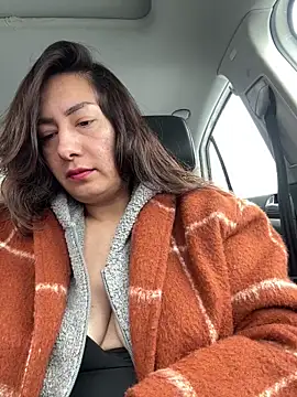 Snapshot of xLadyScarlettx chatting on 02/19/26, 03:42 xLadyScarlettx online show from 02/19/26, 03:42