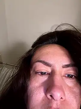 Snapshot of xLadyScarlettx chatting on 01/06/26, 02:04 xLadyScarlettx online show from 01/06/26, 02:04