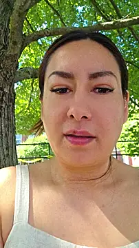 Snapshot of xLadyScarlettx chatting on 06/07/26, 02:11 xLadyScarlettx online show from 06/07/26, 02:11