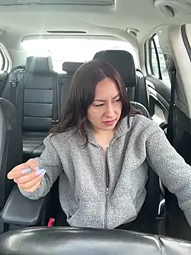 Snapshot of xLadyScarlettx chatting on 03/01/26, 04:07 xLadyScarlettx online show from 03/01/26, 04:07