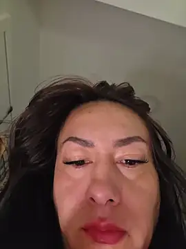 xLadyScarlettx online show from 04/13/26, 03:21