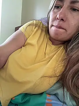 xLadyScarlettx online show from 03/06/25, 10:36